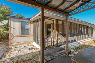 632 Malaga Pl, Panama City Beach, FL 32413 - Photo 22