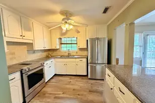 2674 Robin Hood Ln, Bonifay, FL 32425 - Photo 16