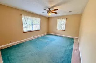 2674 Robin Hood Ln, Bonifay, FL 32425 - Photo 20