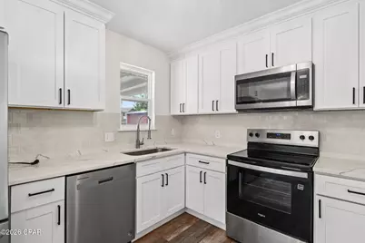 2020 Greenbriar Boulevard, Lynn Haven, FL 32444 - Photo 16