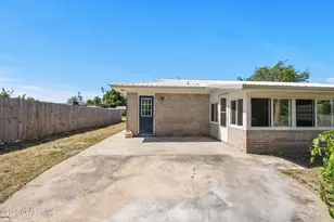 1812 Airport Cir, Panama City, FL 32405 - Photo 36