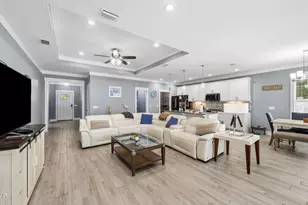 330 Palm Dr, Panama City Beach, FL 32413 - Photo 2
