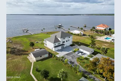 212 Montana Avenue, Lynn Haven, FL 32444 - Photo 4