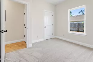 225 W 13th St, Panama City, FL 32401 - Photo 12