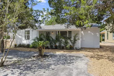 609 Sea Breeze Drive, Panama City Beach, FL 32413 - Photo 1
