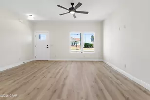 229 W 13th St, Panama City, FL 32401 - Photo 20