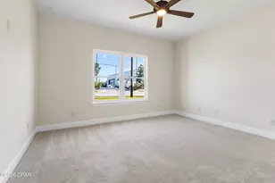 229 W 13th St, Panama City, FL 32401 - Photo 6