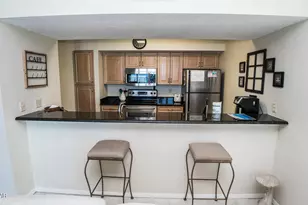 7205 Thomas Dr, Panama City Beach, FL 32408 - Photo 4