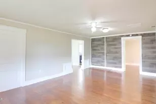 200 E 5th St, Lynn Haven, FL 32444 - Photo 12