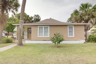 200 E 5th St, Lynn Haven, FL 32444 - Photo 2