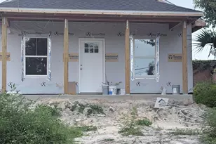 803 E 8th St, Panama City, FL 32401 - Photo 2