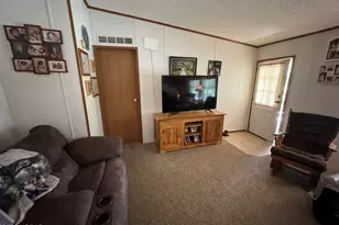 2187 Holley Timber Rd, Cottondale, FL 32431 - Photo 16