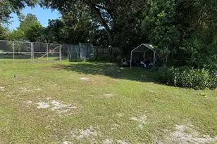 3911 E 11th St, Panama City, FL 32404 - Photo 10