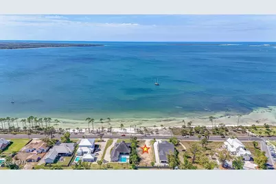 1248 W Beach Drive, Panama City, FL 32401 - Photo 4