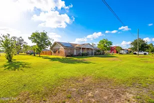 7801 Deerfield Ln, Panama City, FL 32404 - Photo 2