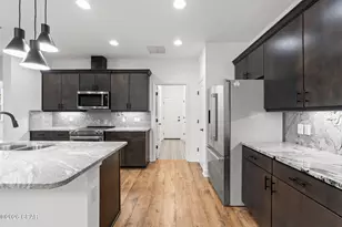 8357 Fins Up Ct, Panama City Beach, FL 32413 - Photo 12