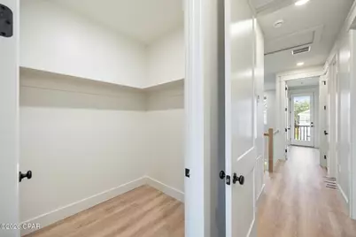 927 Grace Avenue, Panama City, FL 32401 - Photo 2