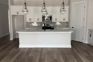 2909 W 27th Ct, Panama City, FL 32405 - Photo 4