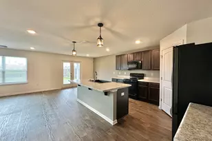109 Merrion Rd, Southport, FL 32409 - Photo 4