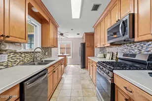 116 Derby Woods Dr, Lynn Haven, FL 32444 - Photo 10