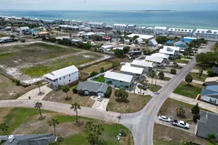 215 Gulf Aire Dr, Port Saint Joe, FL 32456 - Photo 8