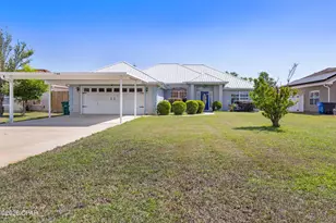 7108 Maxwell Ct, Panama City, FL 32404 - Photo 2