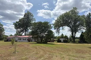 2912 Rock Btm Dr, Cottondale, FL 32431 - Photo 16