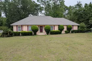 4710 The Oaks Dr, Marianna, FL 32446 - Photo 1