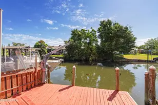 1359 Capri Dr, Panama City, FL 32405 - Photo 2