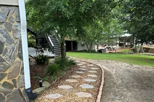 2672 Lakeview Cir, Alford, FL 32420 - Photo 44