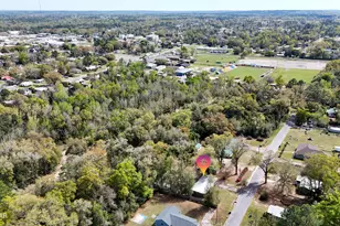 613 N Pear St, Chipley, FL 32428 - Photo 34