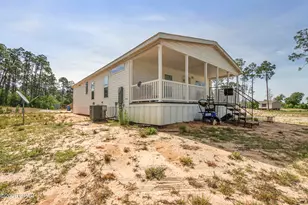 301 Newman Point Rd, Southport, FL 32409 - Photo 4