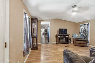 6534 Buckingham Rd, Youngstown, FL 32466 - Photo 14