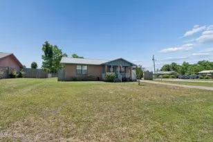 1848 Airport Cir, Panama City, FL 32405 - Photo 36