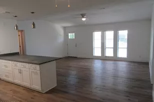 2602 W 12th St, Panama City, FL 32401 - Photo 8