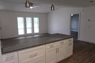 2602 W 12th St, Panama City, FL 32401 - Photo 12
