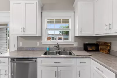 5206 Robins Court, Panama City, FL 32404 - Photo 10