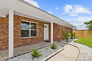 1420 S Berthe Ave, Panama City, FL 32404 - Photo 4