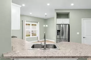 417 Marquis Wy, Freeport, FL 32439 - Photo 10