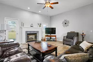 521 J H Crews Cir, Panama City, FL 32404 - Photo 10
