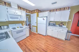 84 Gulf Loop, Panama City Beach, FL 32408 - Photo 12