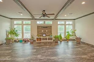 2504 Mildred Ln, Marianna, FL 32448 - Photo 10