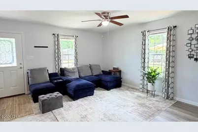 6582 Grande Oak Loop, Grand Ridge, FL 32442 - Photo 4