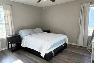 6582 Grande Oak Loop, Grand Ridge, FL 32442 - Photo 8