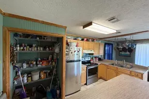 2847 SE Adams St, Kinard, FL 32449 - Photo 12