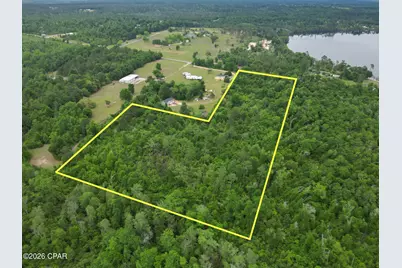 000 Lakepoint Road, Alford, FL 32420 - Photo 6