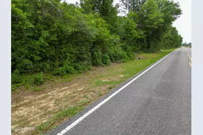 000 Lakepoint Road, Alford, FL 32420 - Photo 12