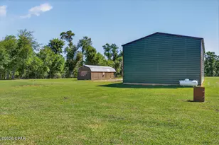 4648 Orchard Rd, Graceville, FL 32440 - Photo 52