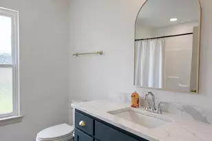 3872 Red Deer Cir, Panama City, FL 32404 - Photo 10