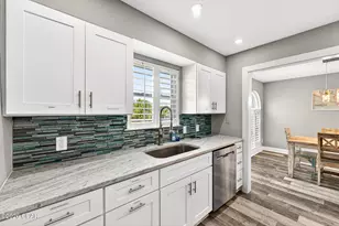 5225 Thomas Dr, Panama City Beach, FL 32408 - Photo 18